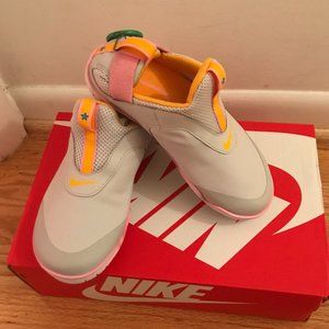 Nike Air Zoom Pulse- New in box, Women's size 6.5